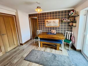 Kitchen diner- click for photo gallery